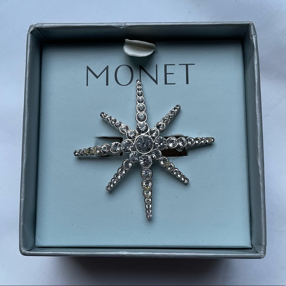 Monet Silver Rhinestone Star Brooch